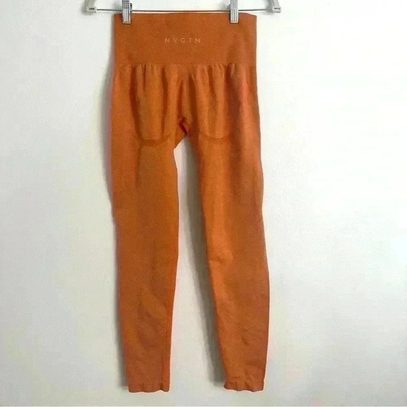 NVGTN Seamless Workout Gym Leggings Womens Medium Orange Athletic Yoga Running - Picture 4 of 11